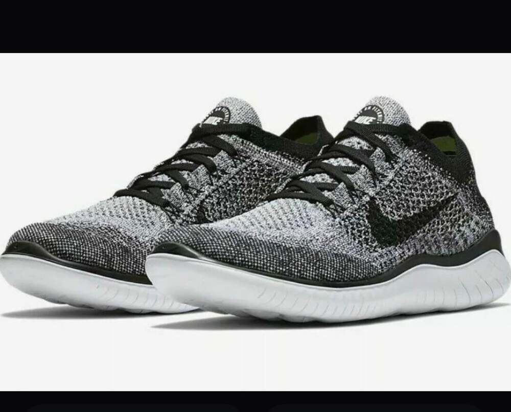 Nike Free RN Flyknit 2018 Size 10 Black White Running Shoes 942838-101 New!!